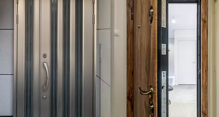 Burglar Proof Front Door Repair in Leesburg, FL