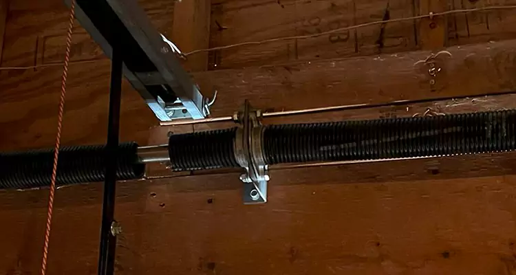 Garage Door Lift Cable Replacement in Leesburg, FL