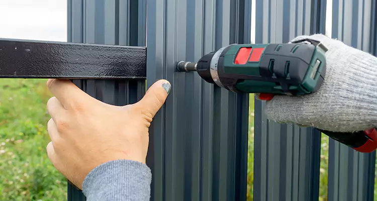 Metal Gate Repair in Leesburg, FL