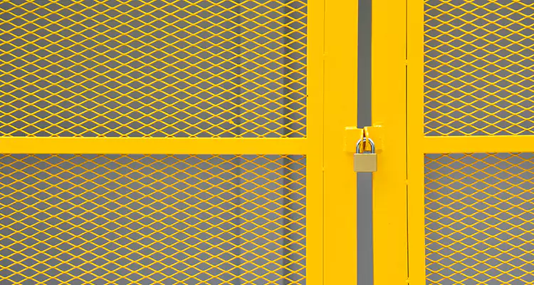 Steel Mesh Screen Door Repair in Leesburg, FL