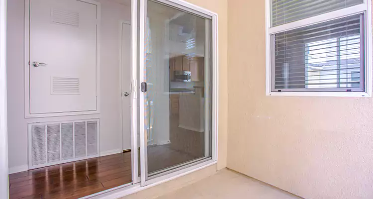 Sliding Screen Door Track Repair in Leesburg, FL
