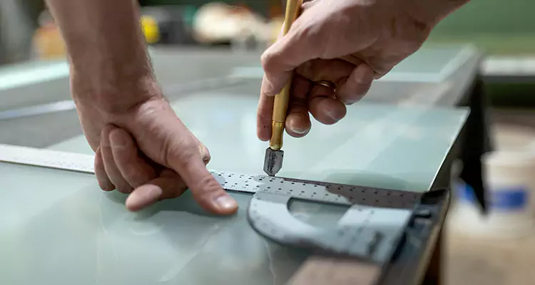 Glass Scratch Repair in Leesburg, FL