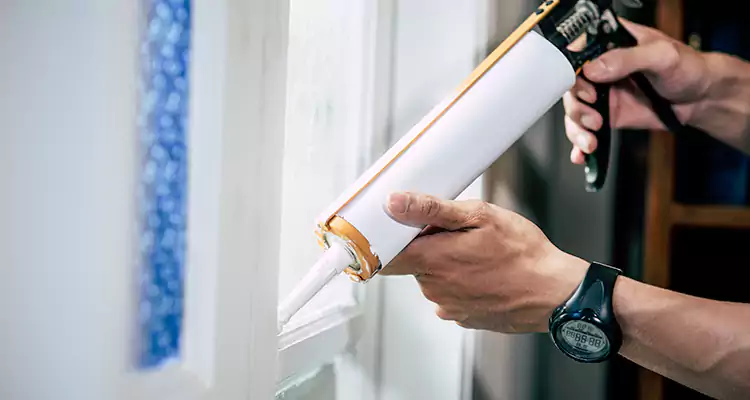 Windows Leaking Air Repair in Leesburg, FL