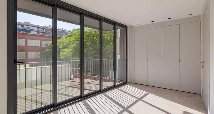 Balcony Sliding Glass Doors in Leesburg, FL