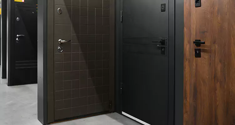 Burglar Proof Storm Door Repair in Leesburg, FL