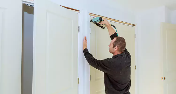Top Rated Door Fixing ServiceFixing Garage Door Track in Leesburg, FL