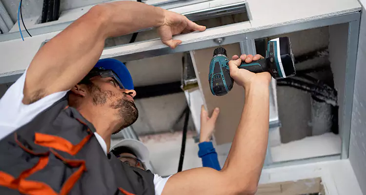 Emergency Overhead Door Repair in Leesburg, FL