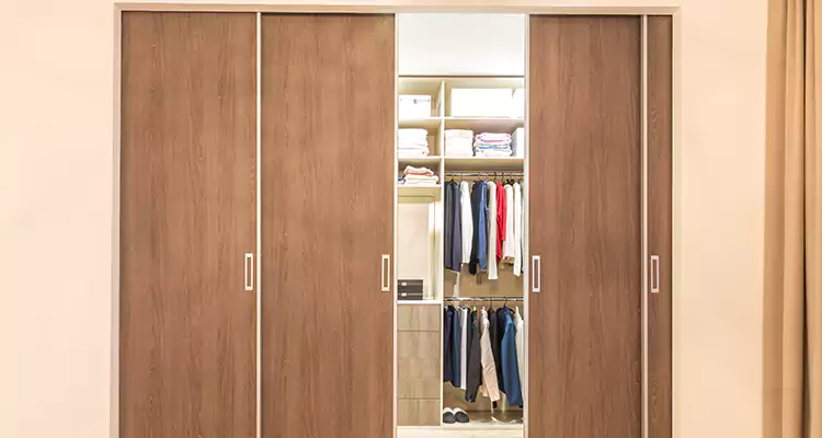 Sliding Closet Wardrobe Repairs in Leesburg, FL