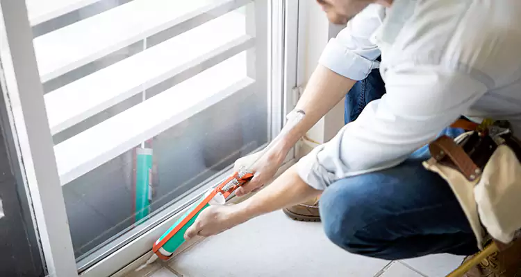 Dap Window Caulk Repair in Leesburg, FL